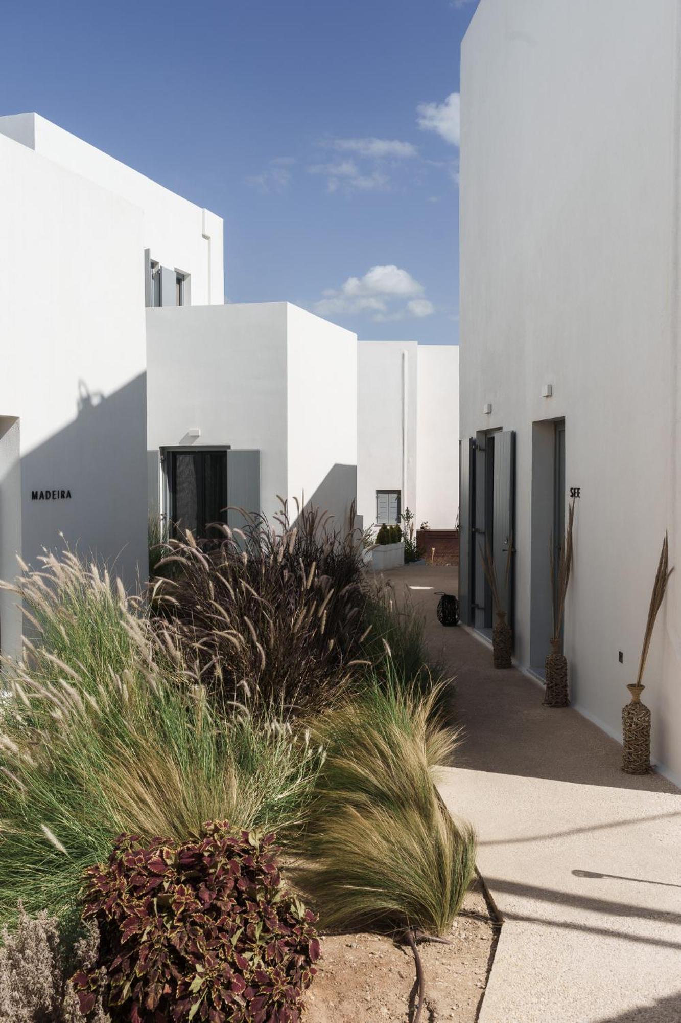 Poema Antiparos Aparthotel Buitenkant foto