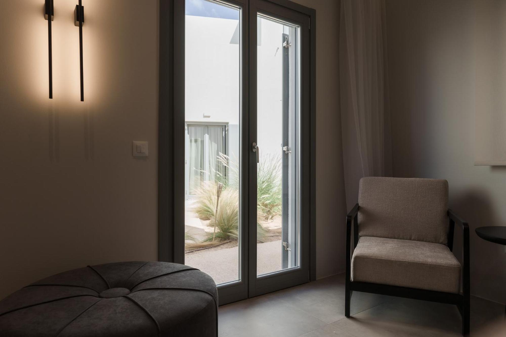 Poema Antiparos Aparthotel Buitenkant foto