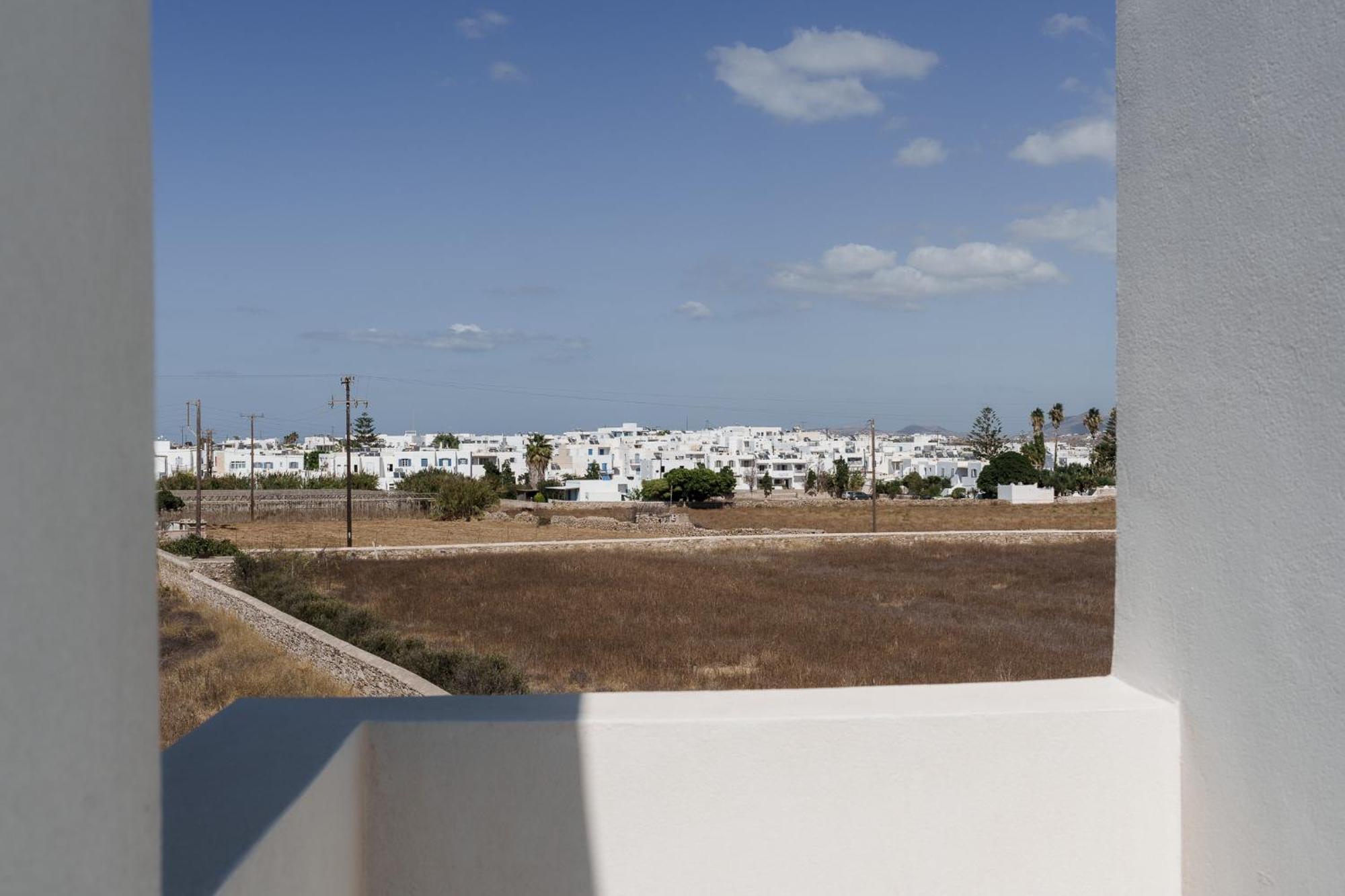 Poema Antiparos Aparthotel Buitenkant foto
